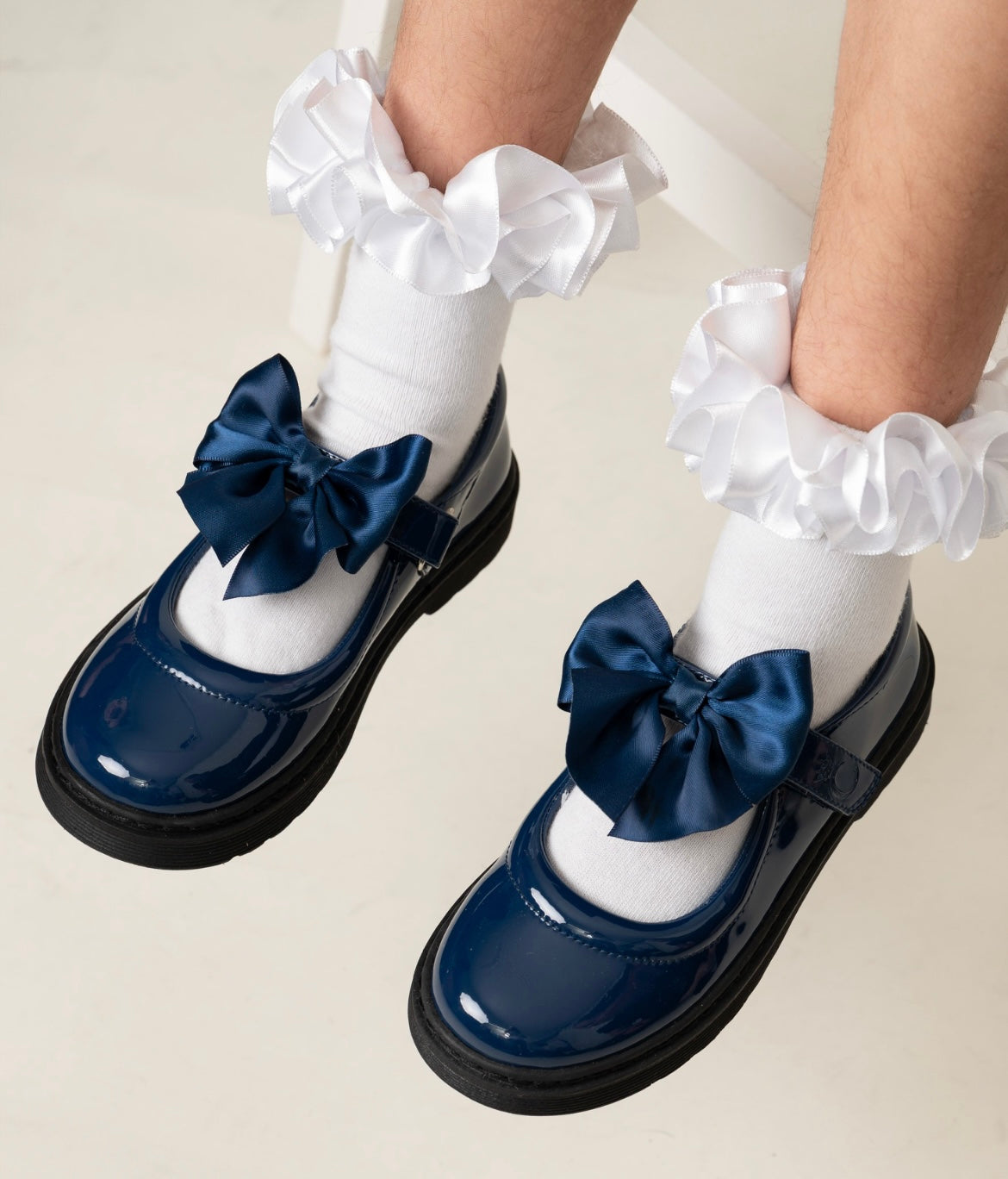 CARAMELO- Bow school shoe