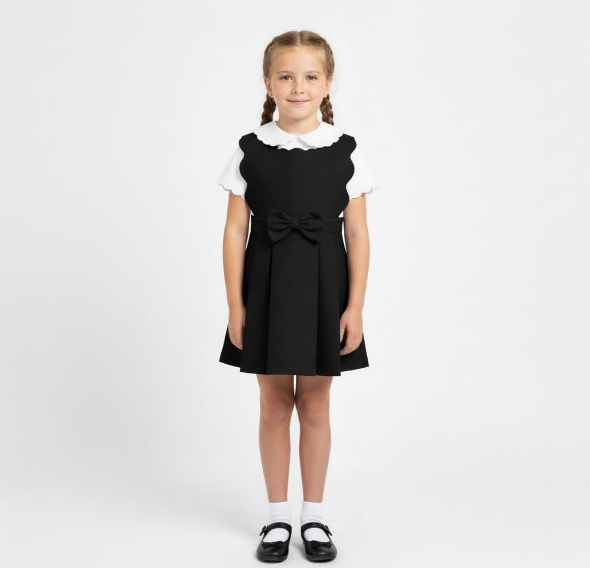 LOVE & LEARN- Scalloped pinafore
