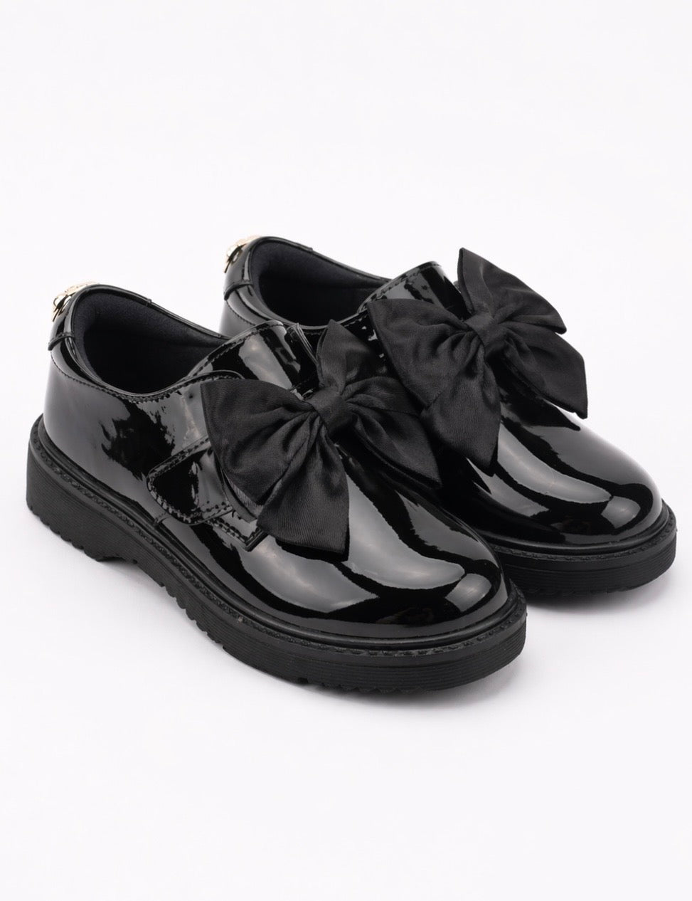 CARAMELO- Velcro school shoe