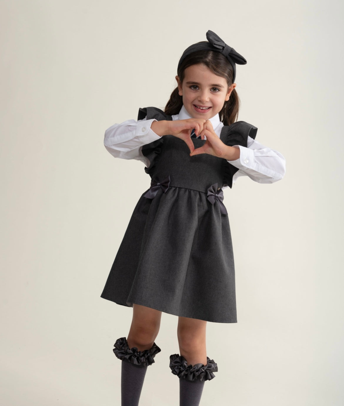 CARAMELO-Flared bow pinafore (Grey)