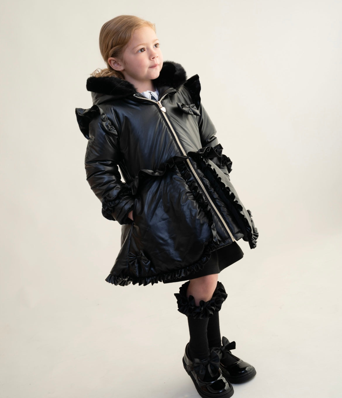 CARAMELO- Fur hood peplum school coats