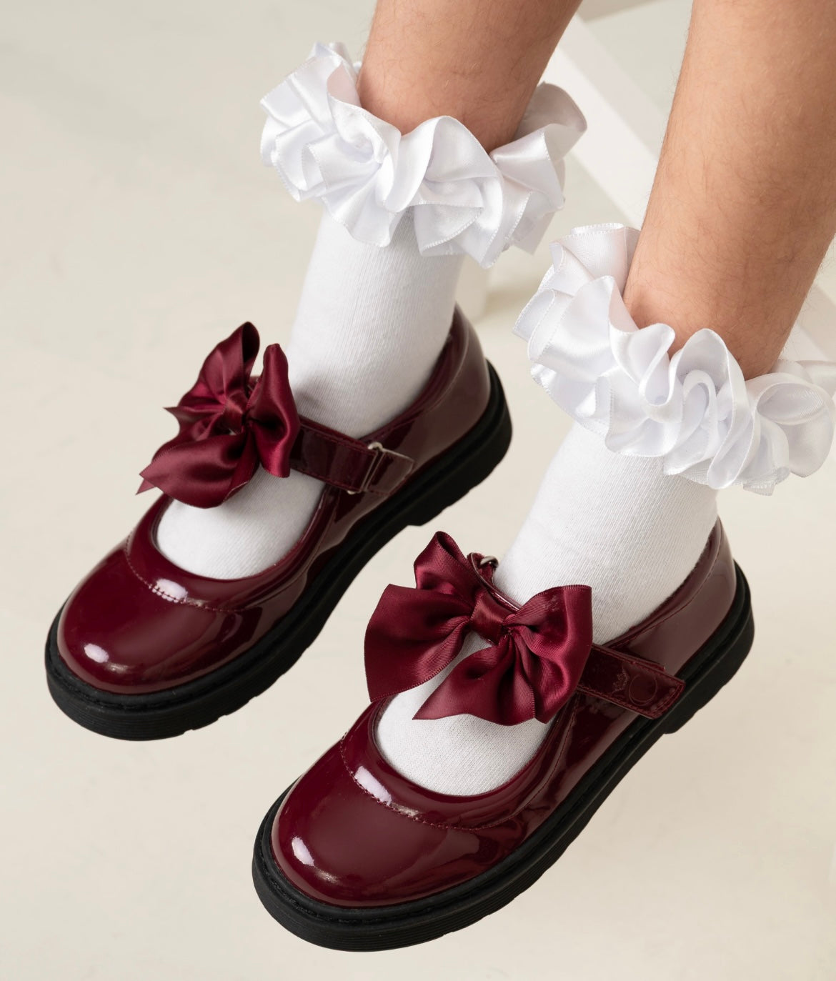 CARAMELO- Bow school shoe