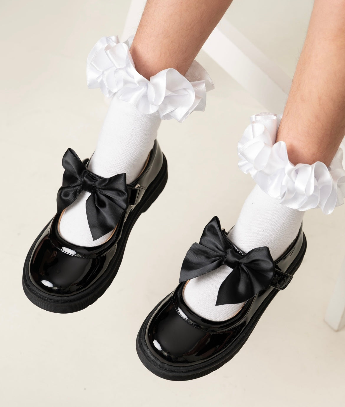 CARAMELO- Bow school shoe