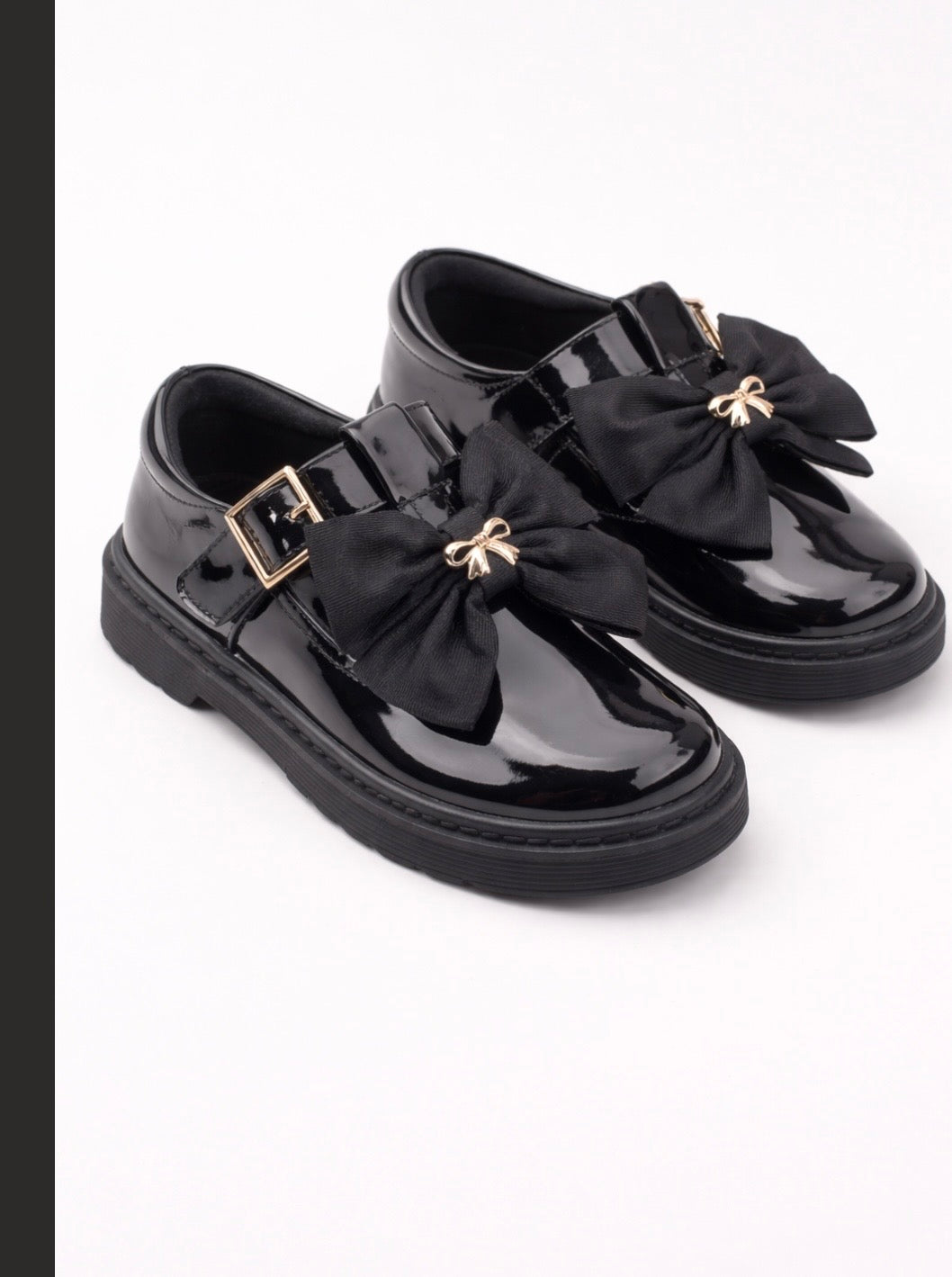 CARAMELO- Large grosgrain bow school shoe